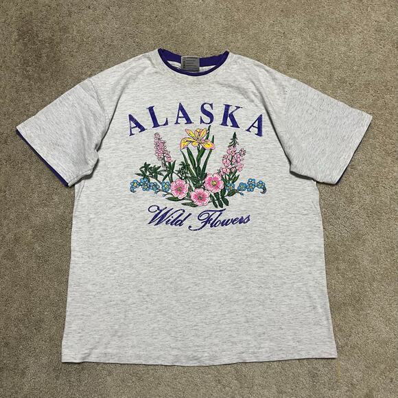 Vintage Oneita Alaska Purple Undershirt Wild Flowers Shirt Medium - Picture 1 of 6